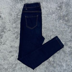 Women’s skinny jeans